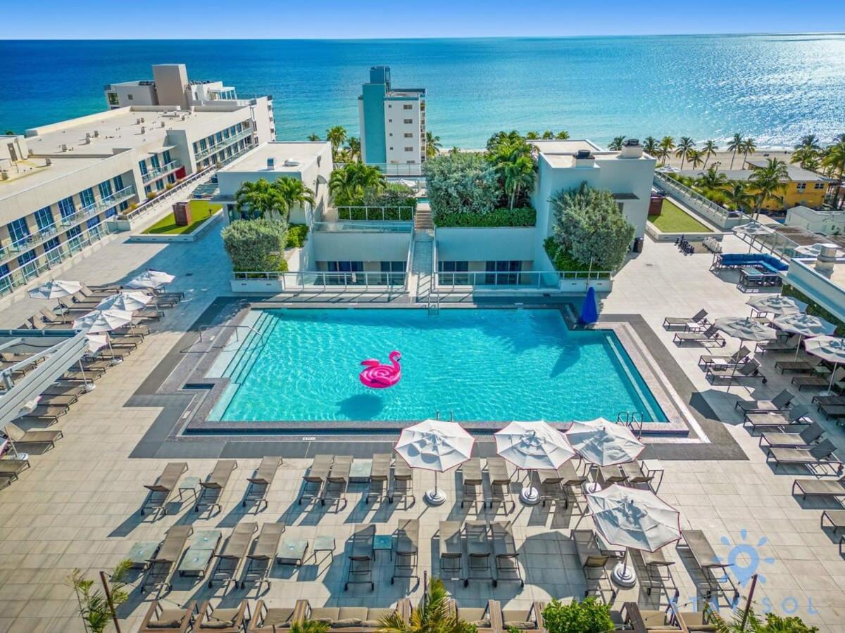 Amazing Pool - Hot Tub - Gym - Hollywood Beach Villa Exterior photo