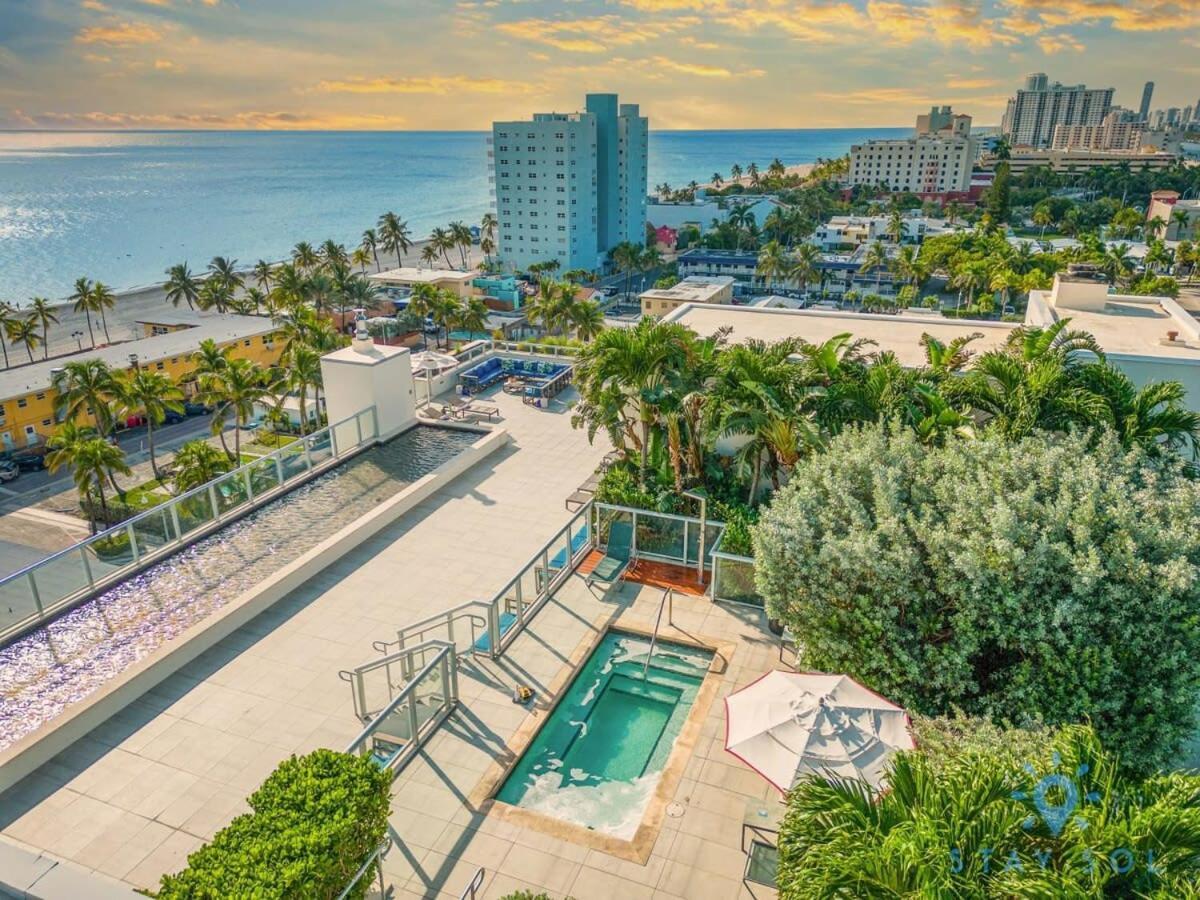 Amazing Pool - Hot Tub - Gym - Hollywood Beach Villa Exterior photo