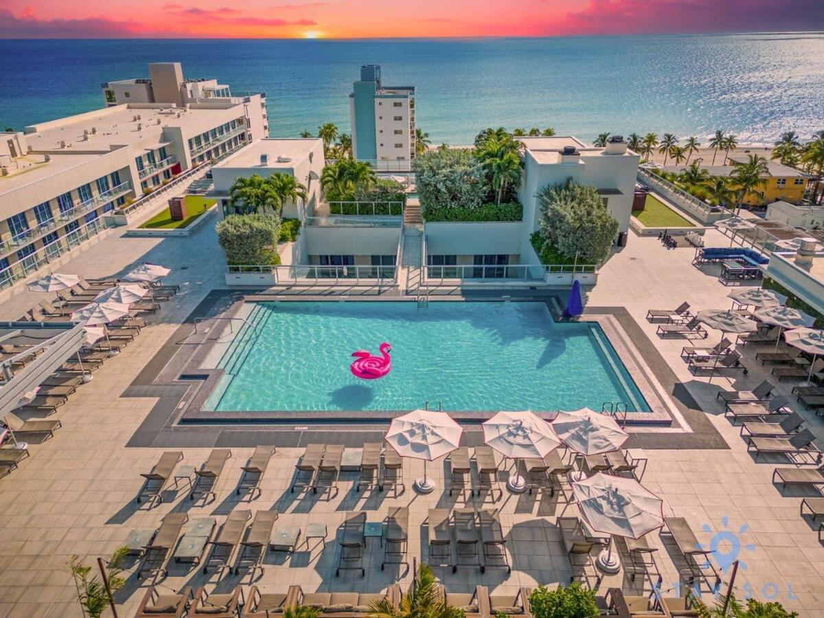 Amazing Pool - Hot Tub - Gym - Hollywood Beach Villa Exterior photo